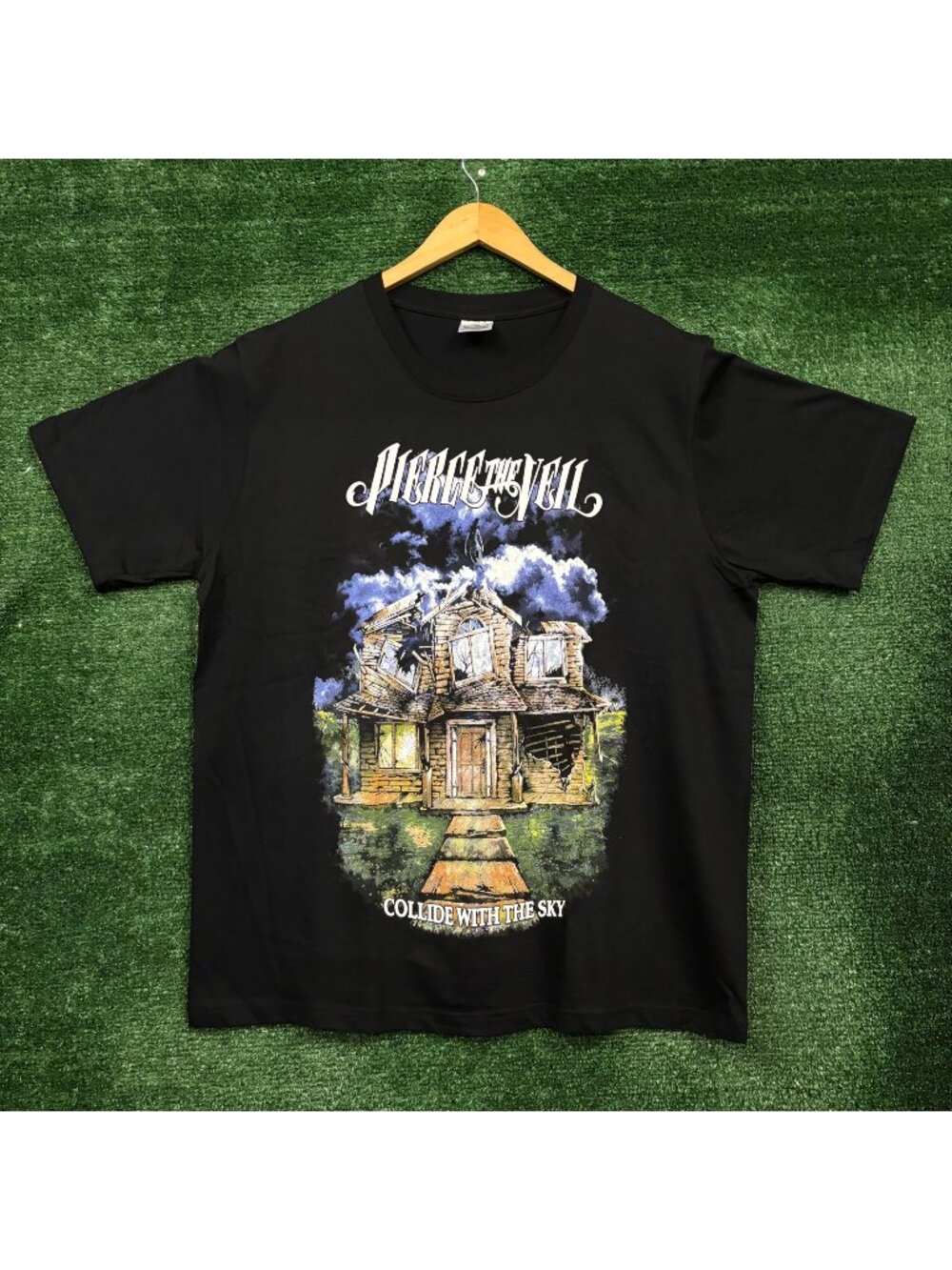 Pierce the Veil Collide with the Sky Rock Band T-Shirt Size Extra Large
